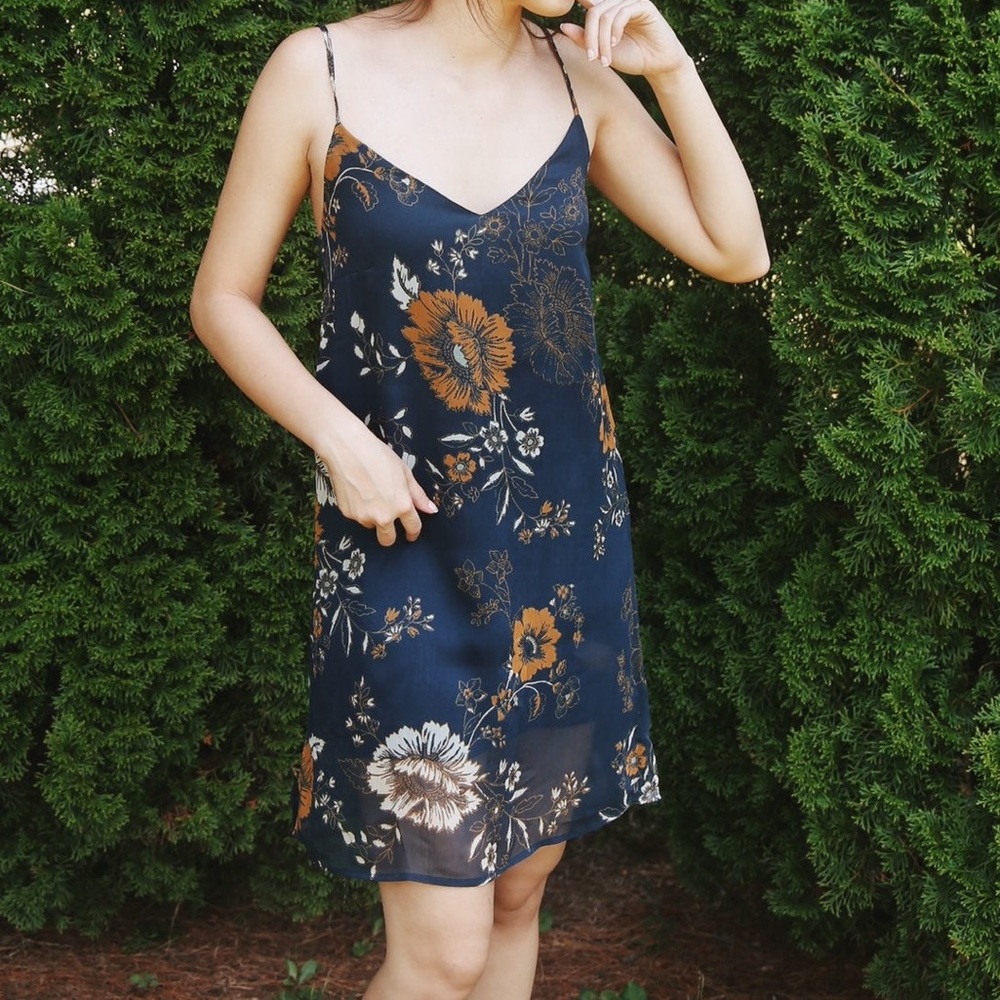 Kendall & Kylie floral slip dress
